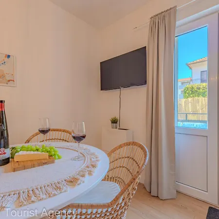 Apartament Masa Homey Sveti Filip i Jakov