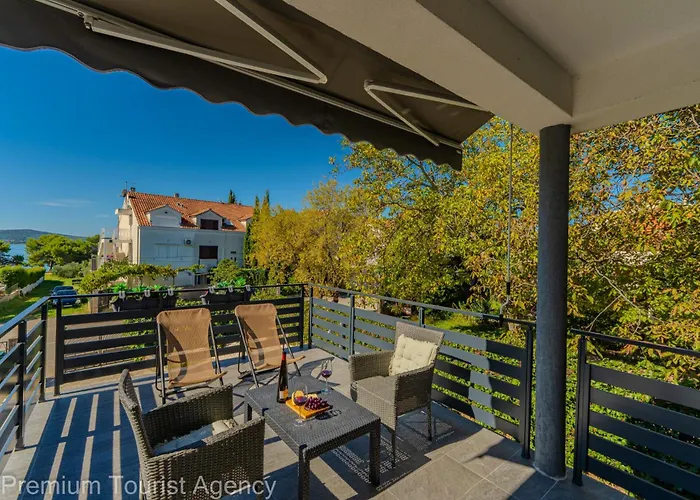 Masa * Sveti Filip i Jakov