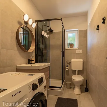 Masa * Sveti Filip i Jakov